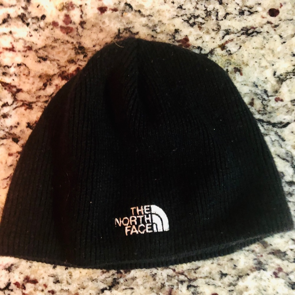 Northface unisex black beanie (one size)